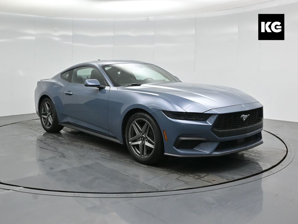 2025 Ford Mustang EcoBoost Premium's photo