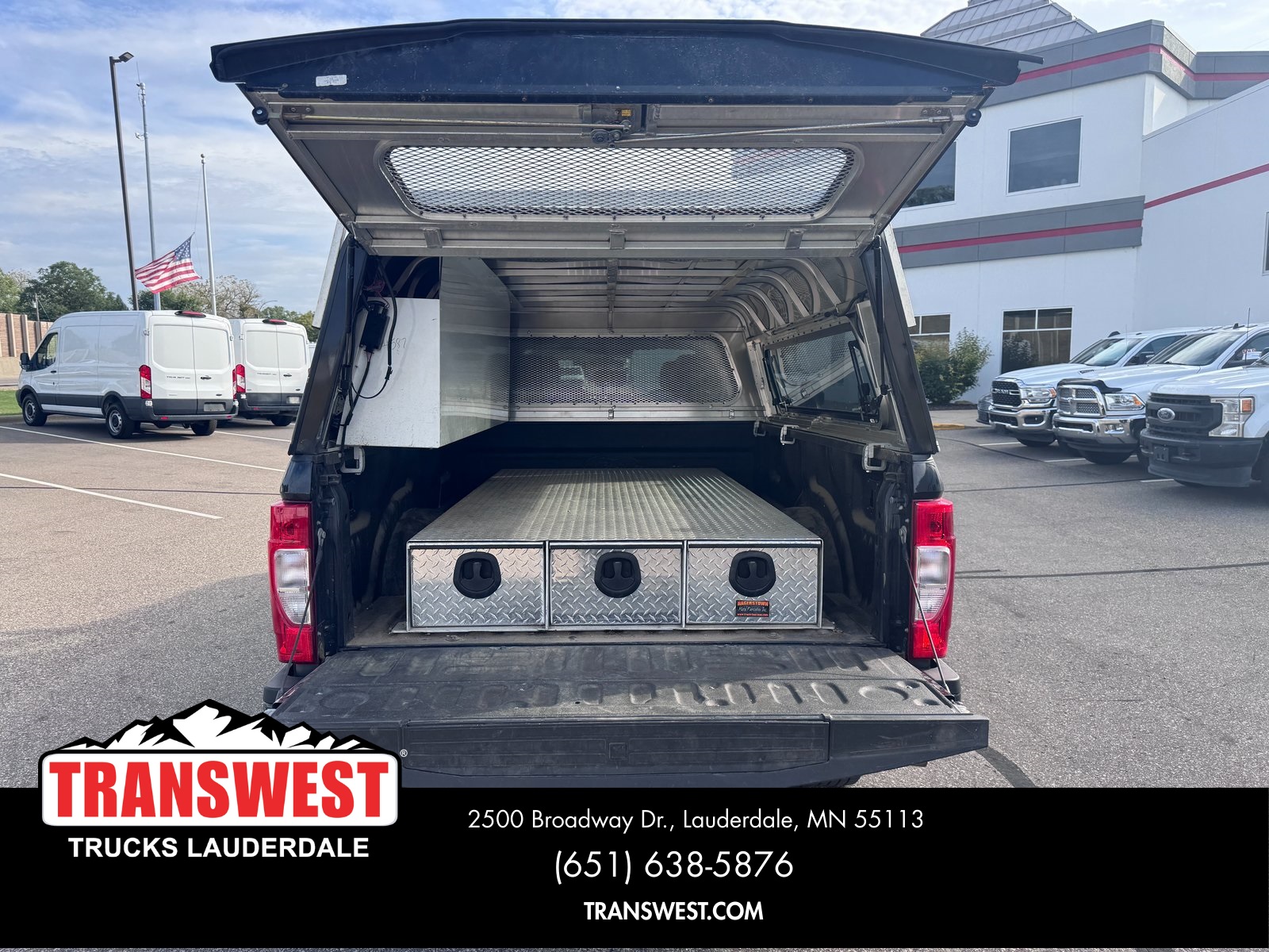 2022 Ford F-350 XL photo 16