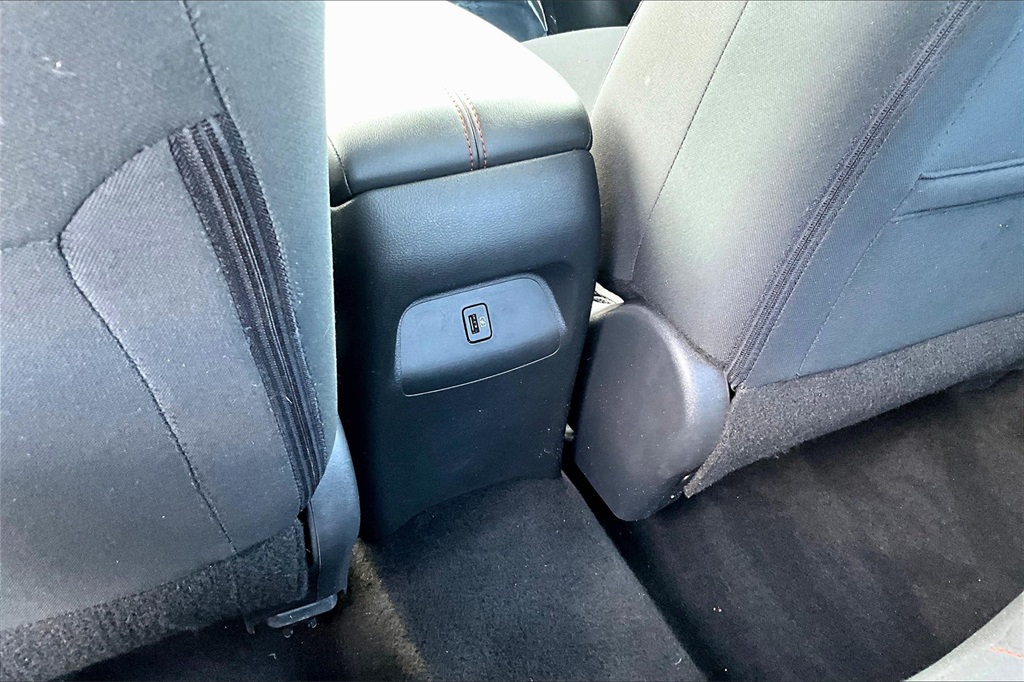 2024 Nissan Sentra SR photo 10