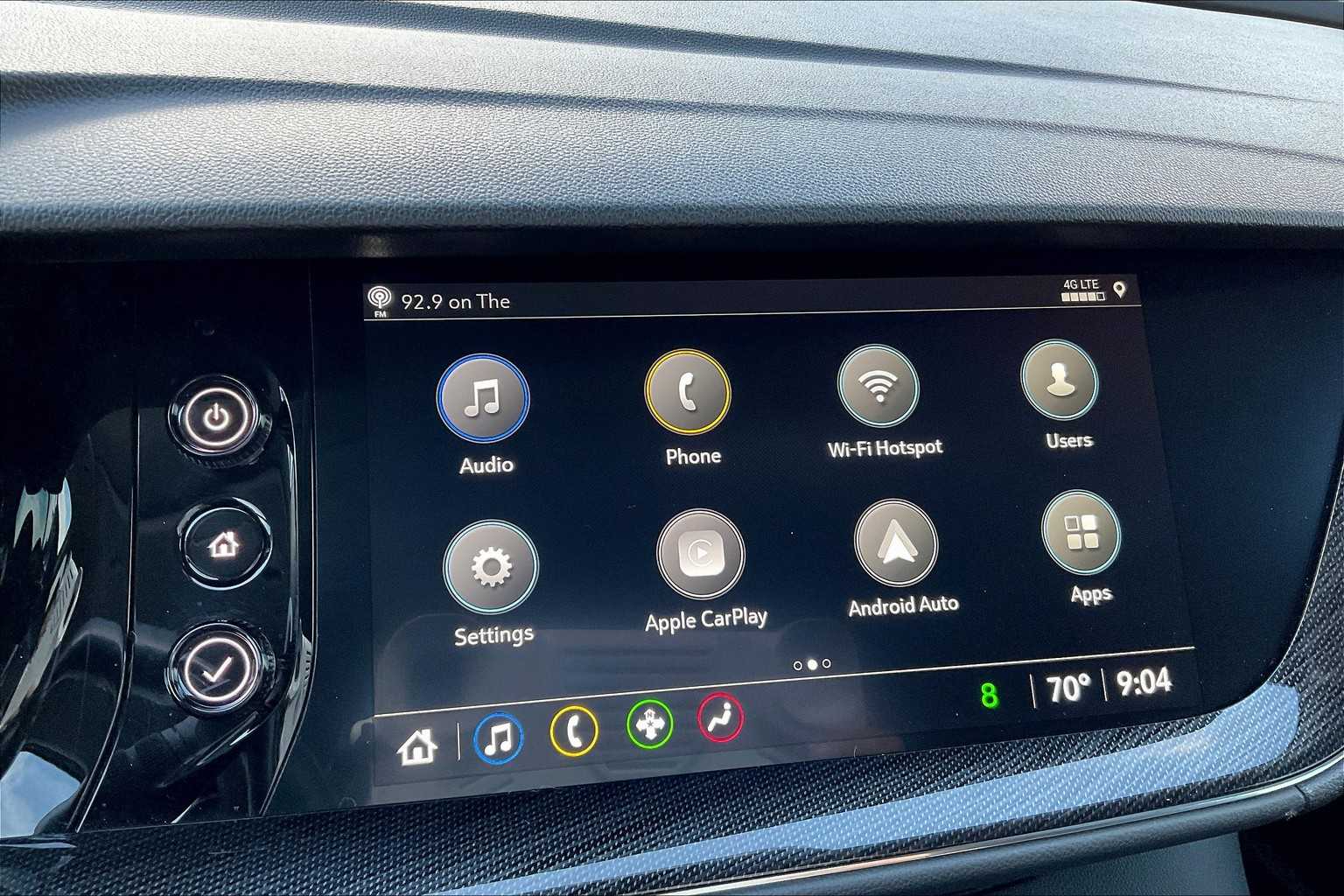 2023 Buick Envision Essence photo 28