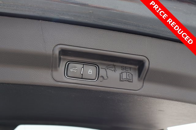 2022 Ford Explorer XLT photo 8