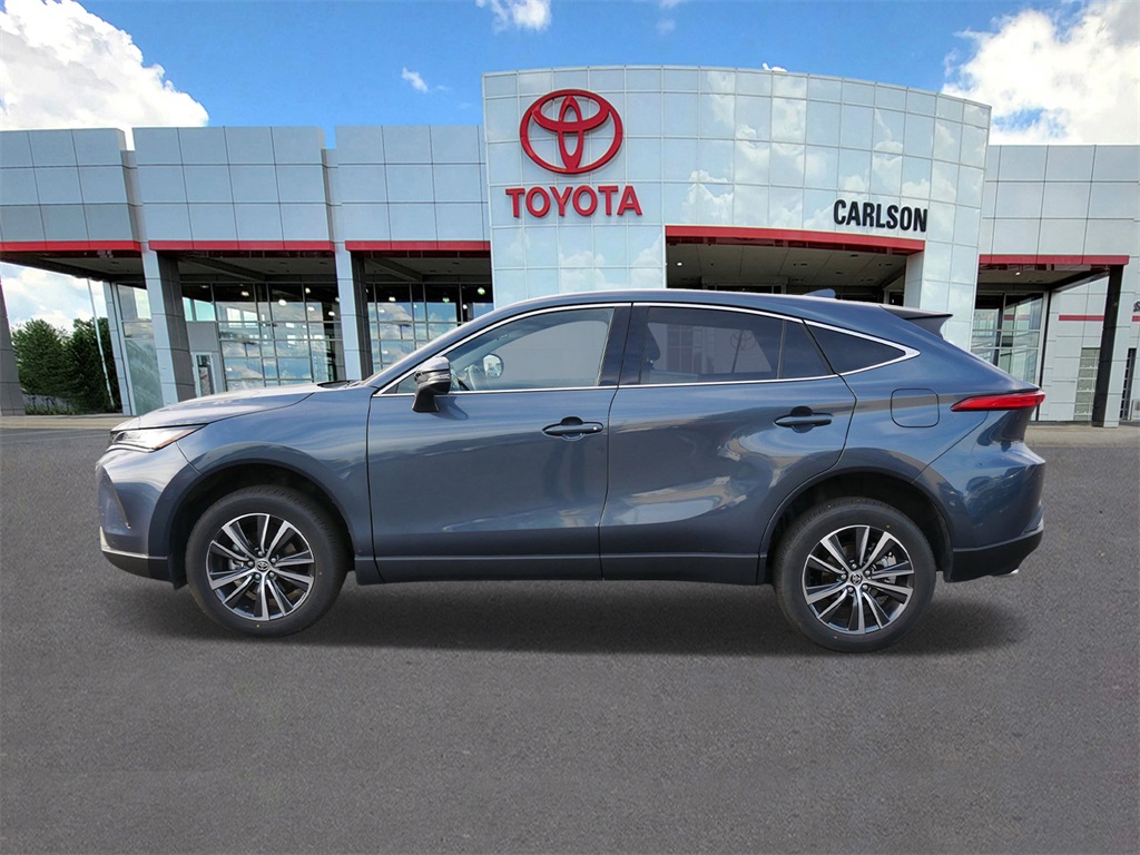 Used 2024 Toyota Venza LE with VIN JTEAAAAH3RJ185224 for sale in Minneapolis, Minnesota