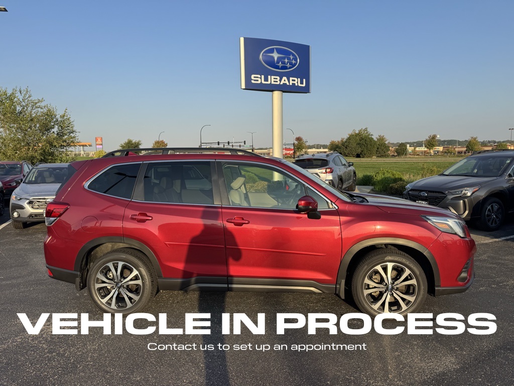 2022 Subaru Forester Limited photo 2