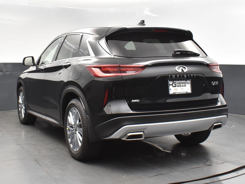 2025 Infiniti QX50 PURE photo 5