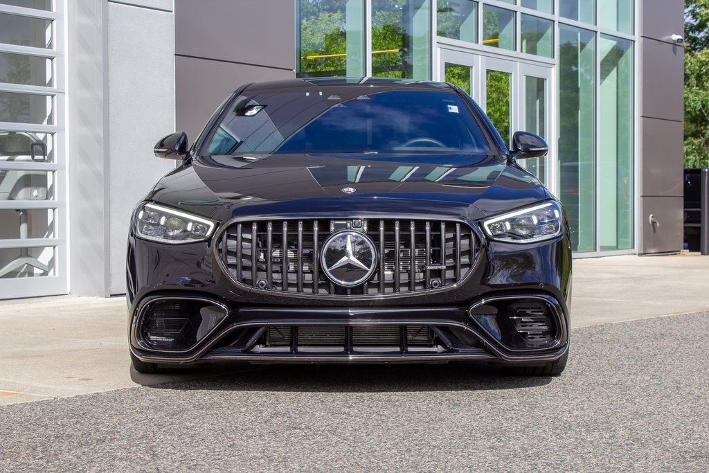 2025 Mercedes Benz S 63 e AMG 4MATIC photo 2