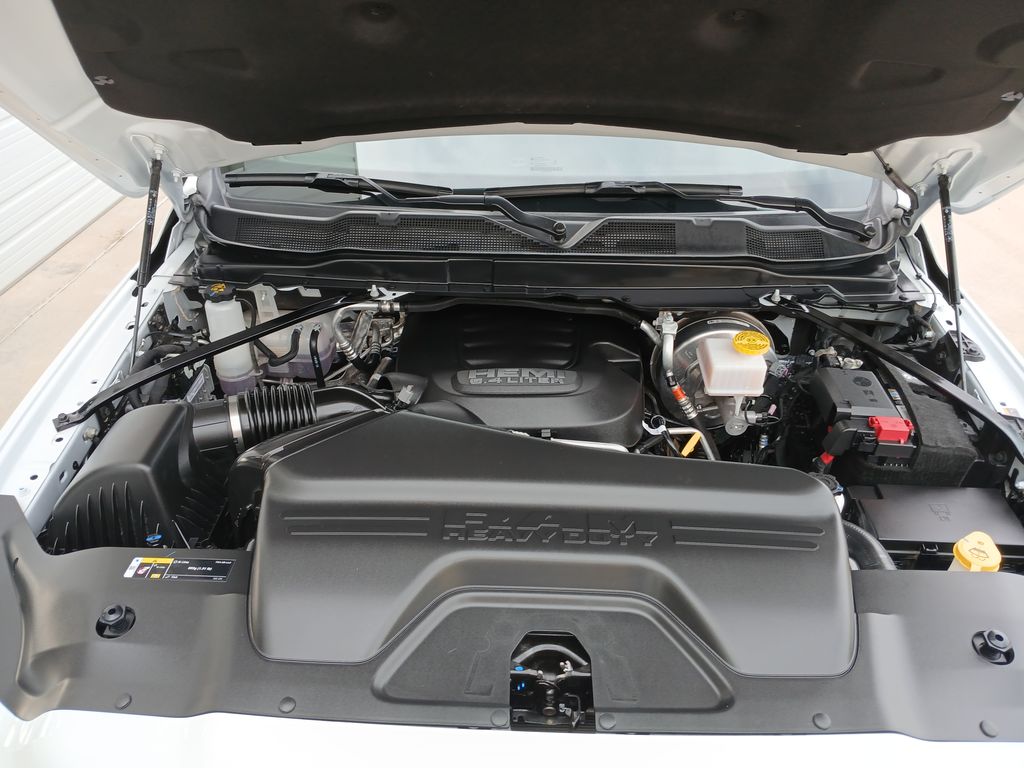 2025 Ram 2500 Big Horn photo 28