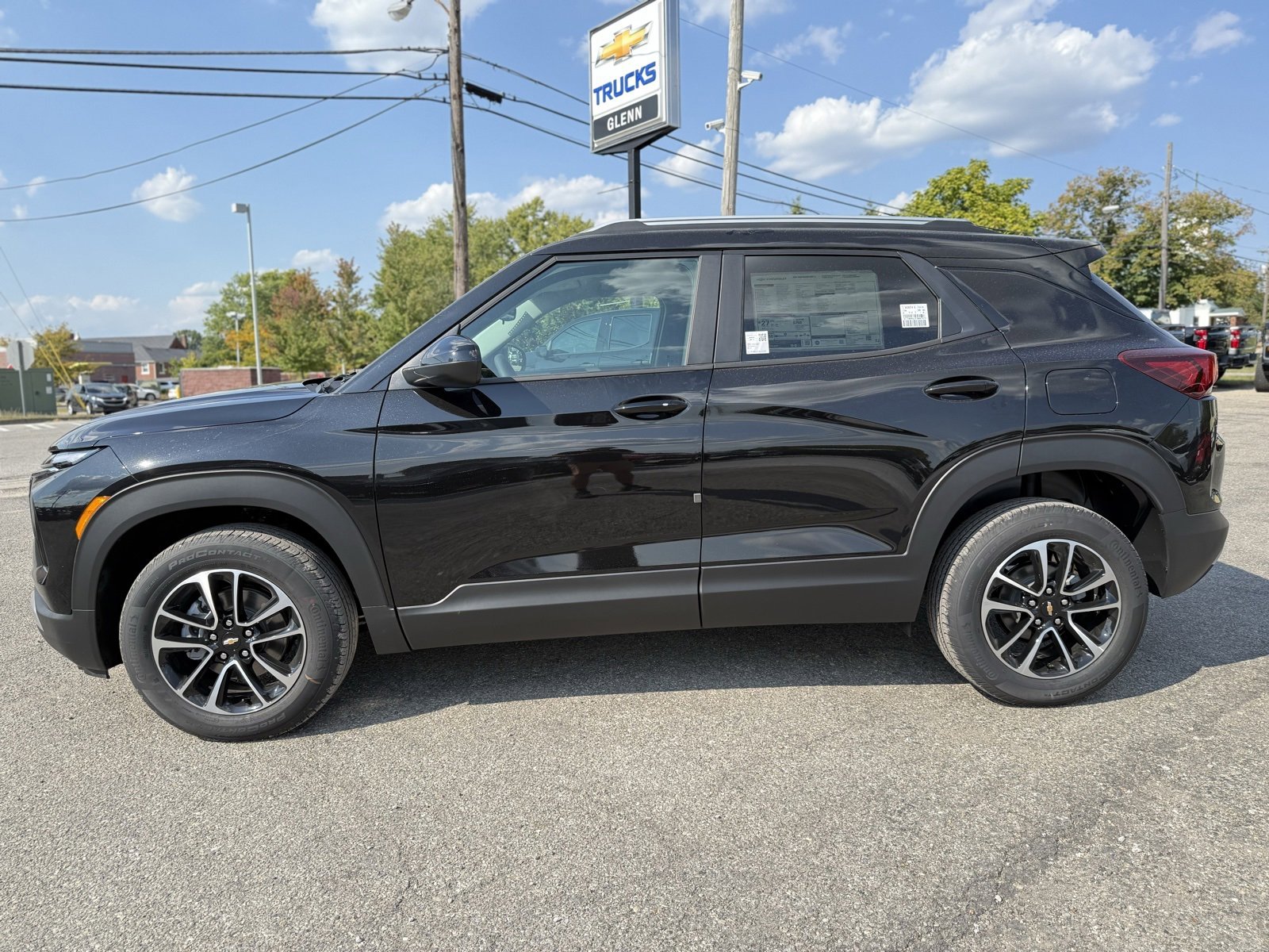 2026 Chevrolet Trailblazer LT photo 3