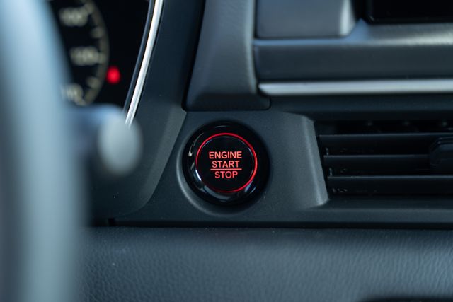 2025 Honda Pilot Touring photo 24