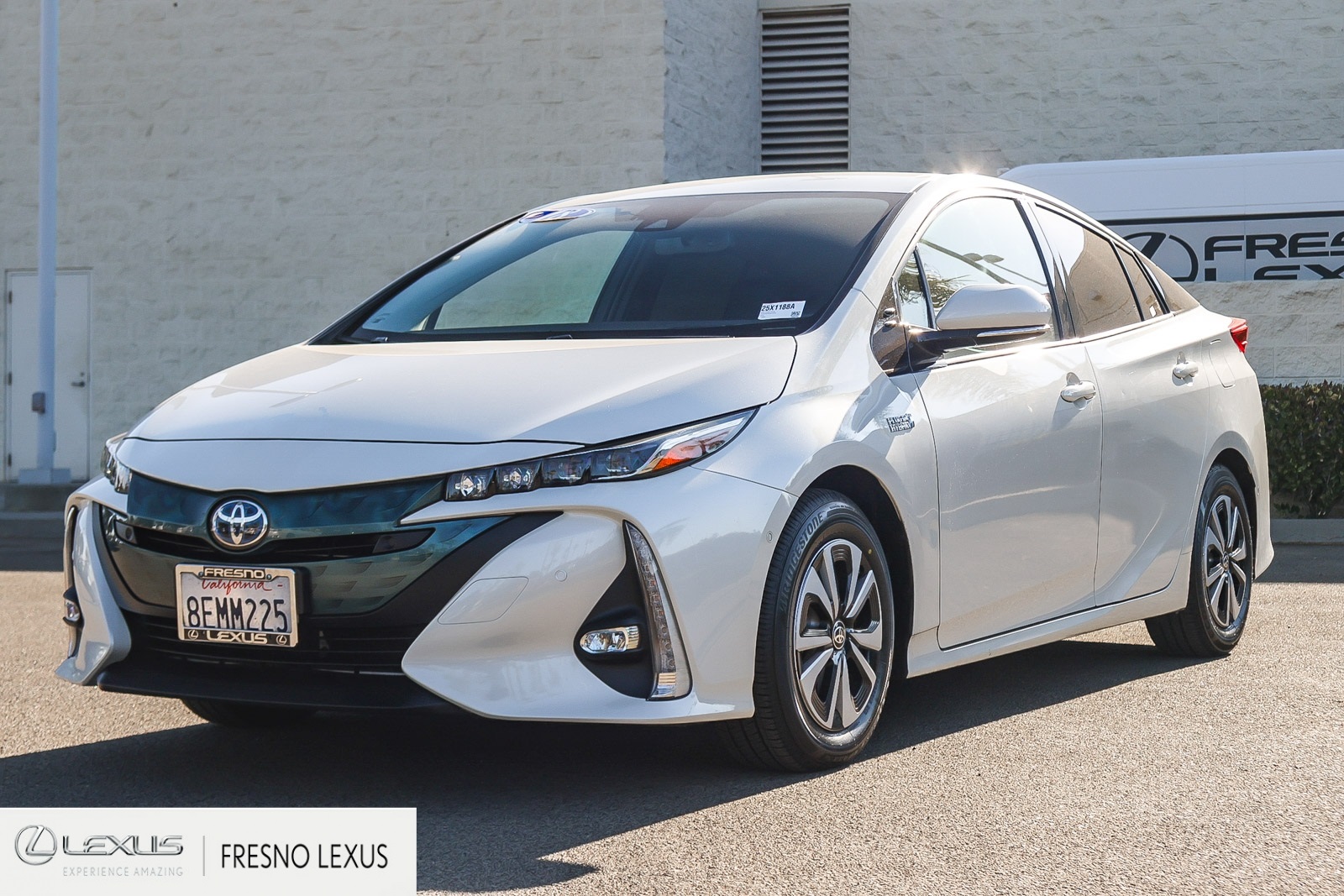 2018 Toyota Prius Prime Advanced photo 3