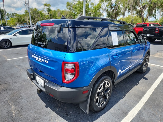 2022 Ford Bronco Sport Outer Banks photo 2