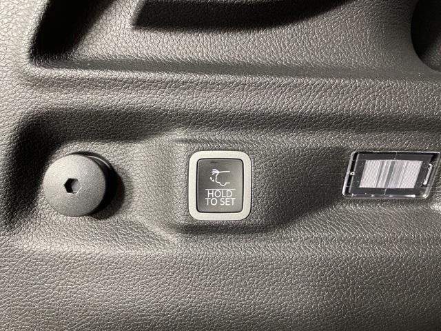 2025 Jeep Grand Cherokee Limited photo 15