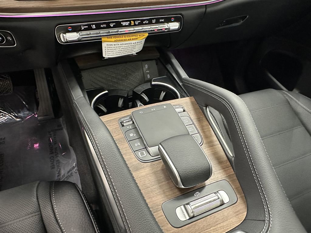2026 Mercedes Benz GLS 450 4MATIC photo 33