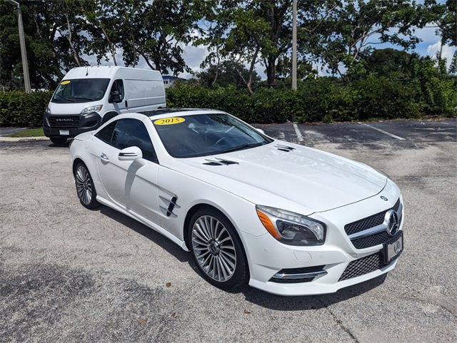 2015 Mercedes Benz SL 400 photo 2