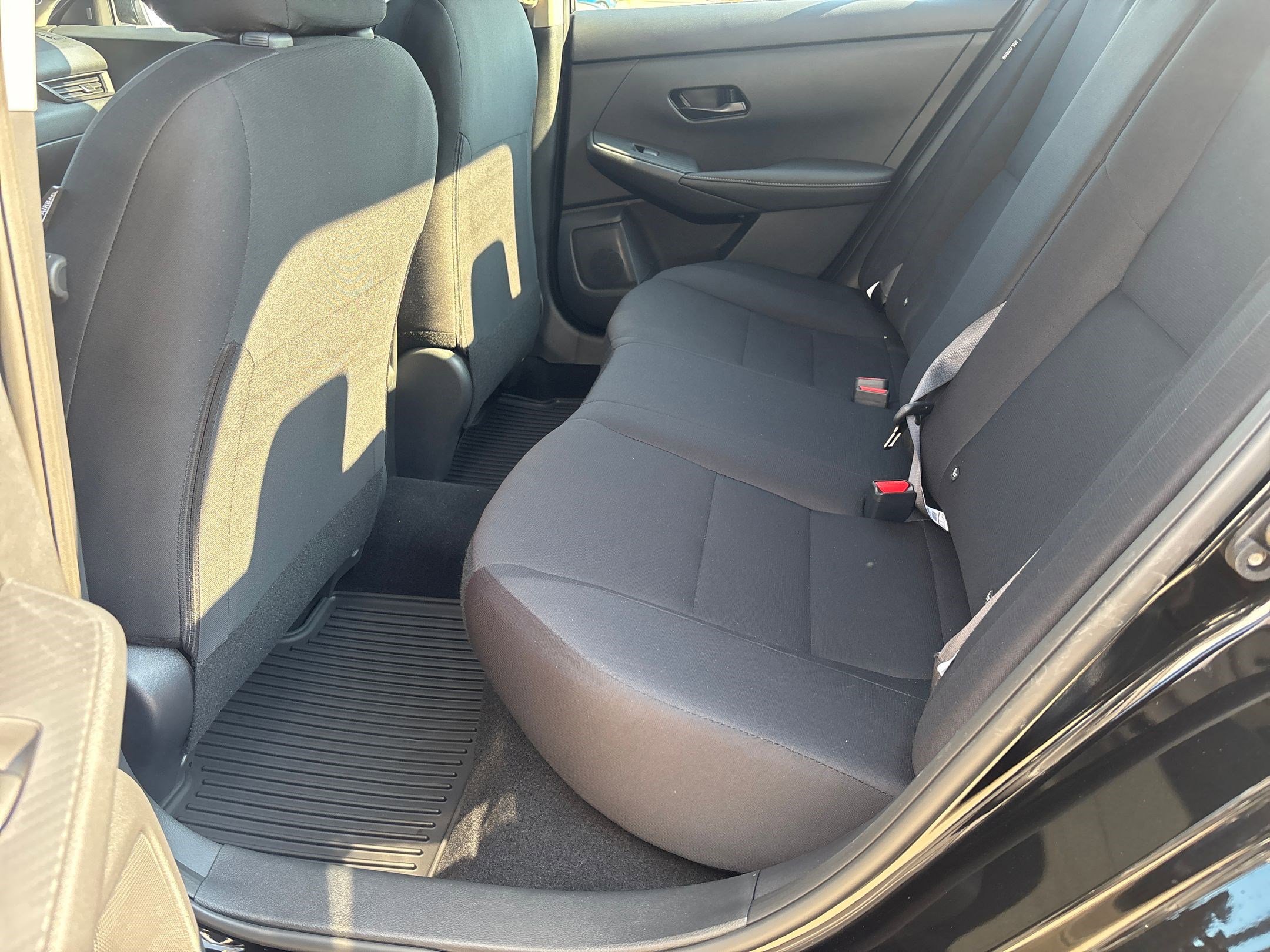 2025 Nissan Sentra S photo 13