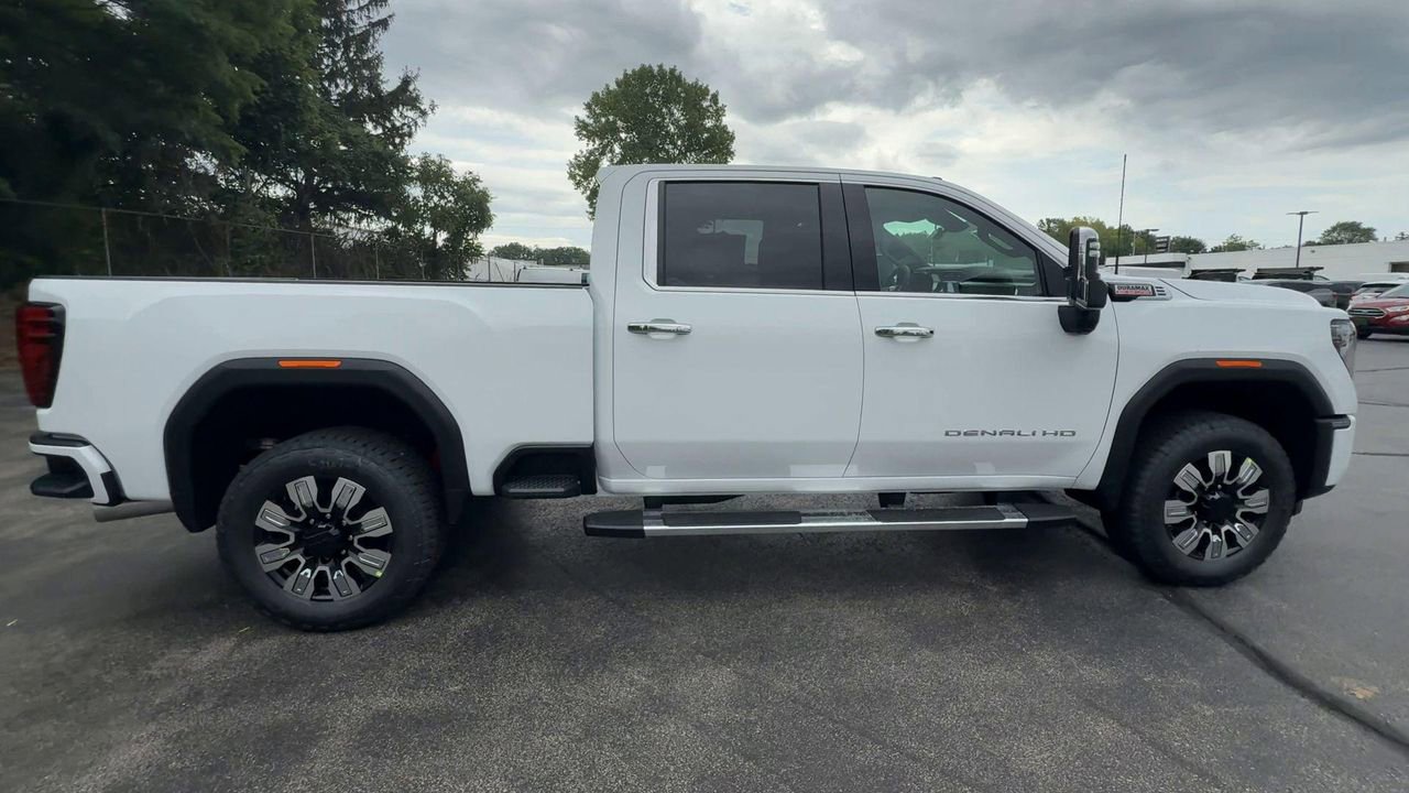 2026 Gmc Sierra 2500 HD Denali photo 9