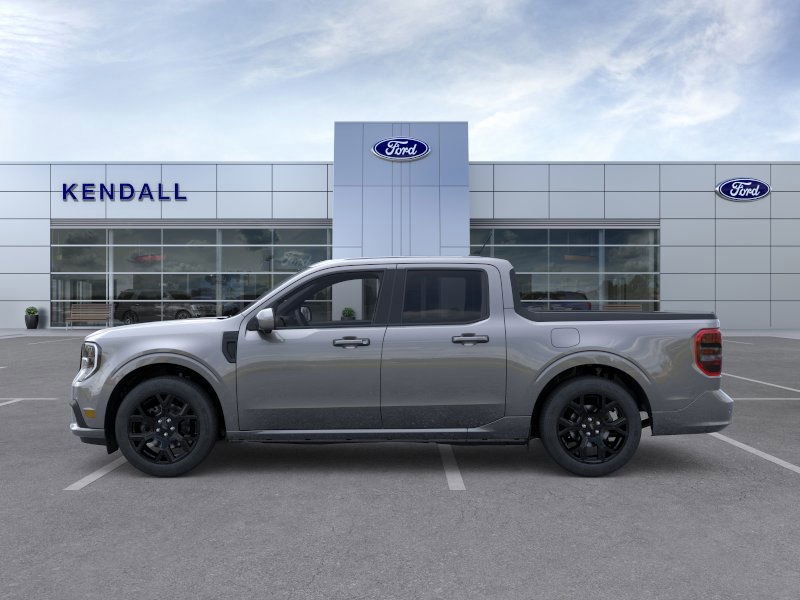 2025 Ford Maverick photo 2