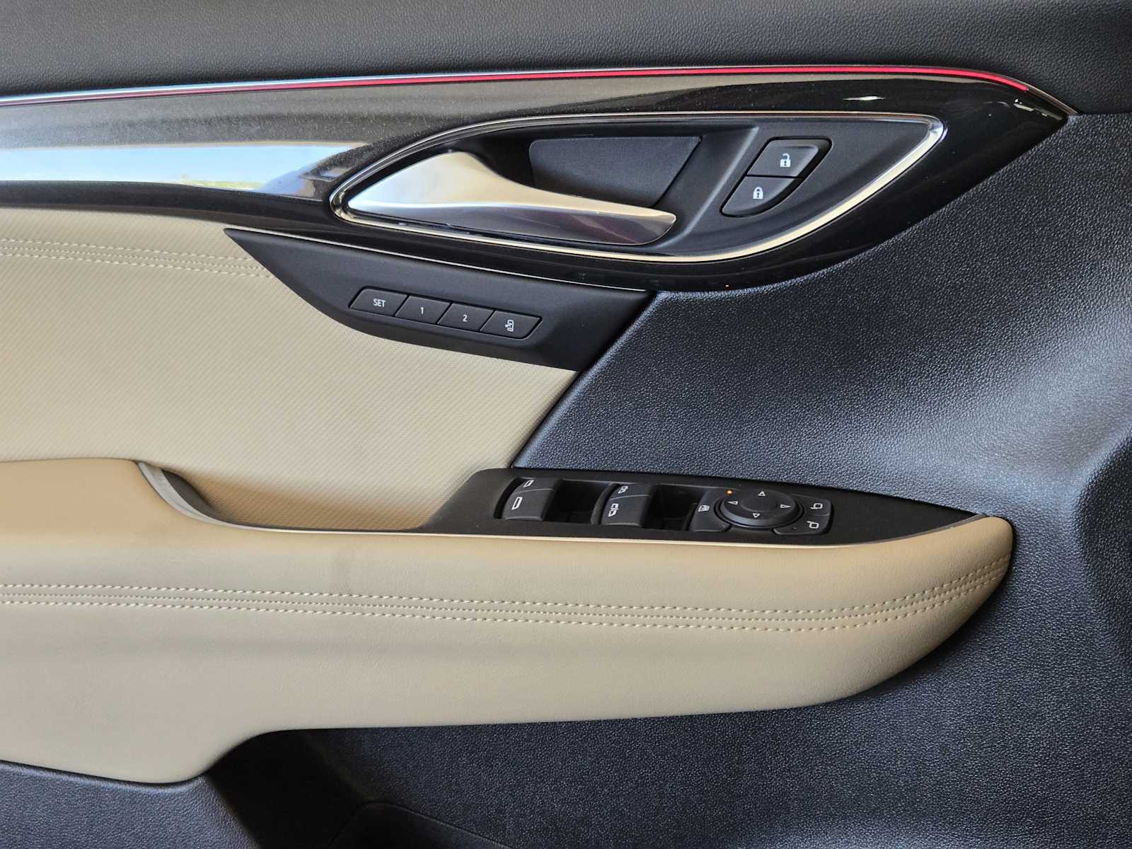 2025 Buick Envision Preferred photo 13