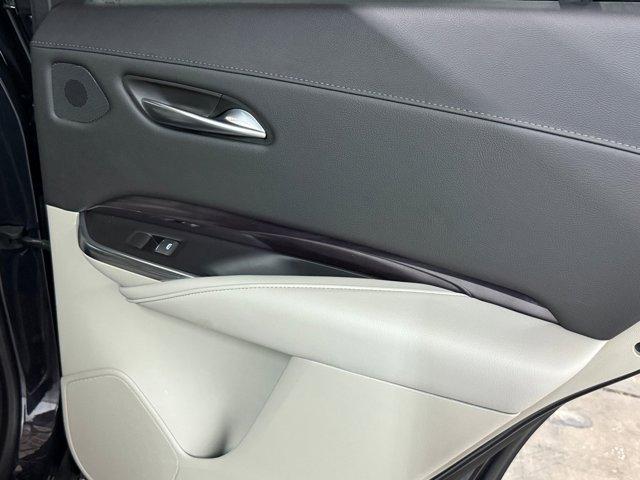 2022 Cadillac XT4 Luxury photo 30
