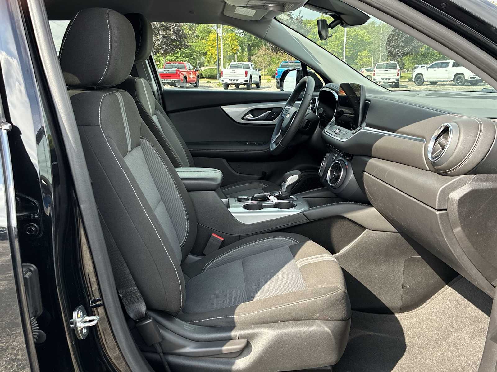 2023 Chevrolet Blazer 2LT photo 27