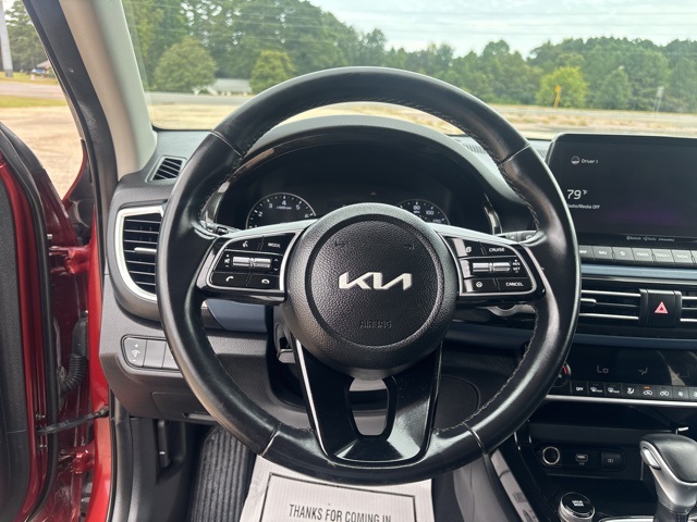 2022 Kia Seltos Nightfall Edition photo 19
