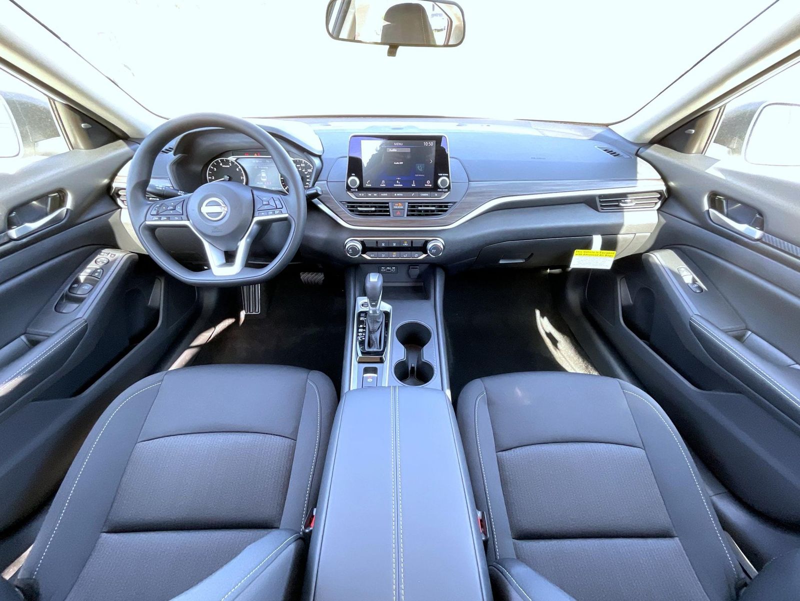 2025 Nissan Altima 2.5 SV photo 12