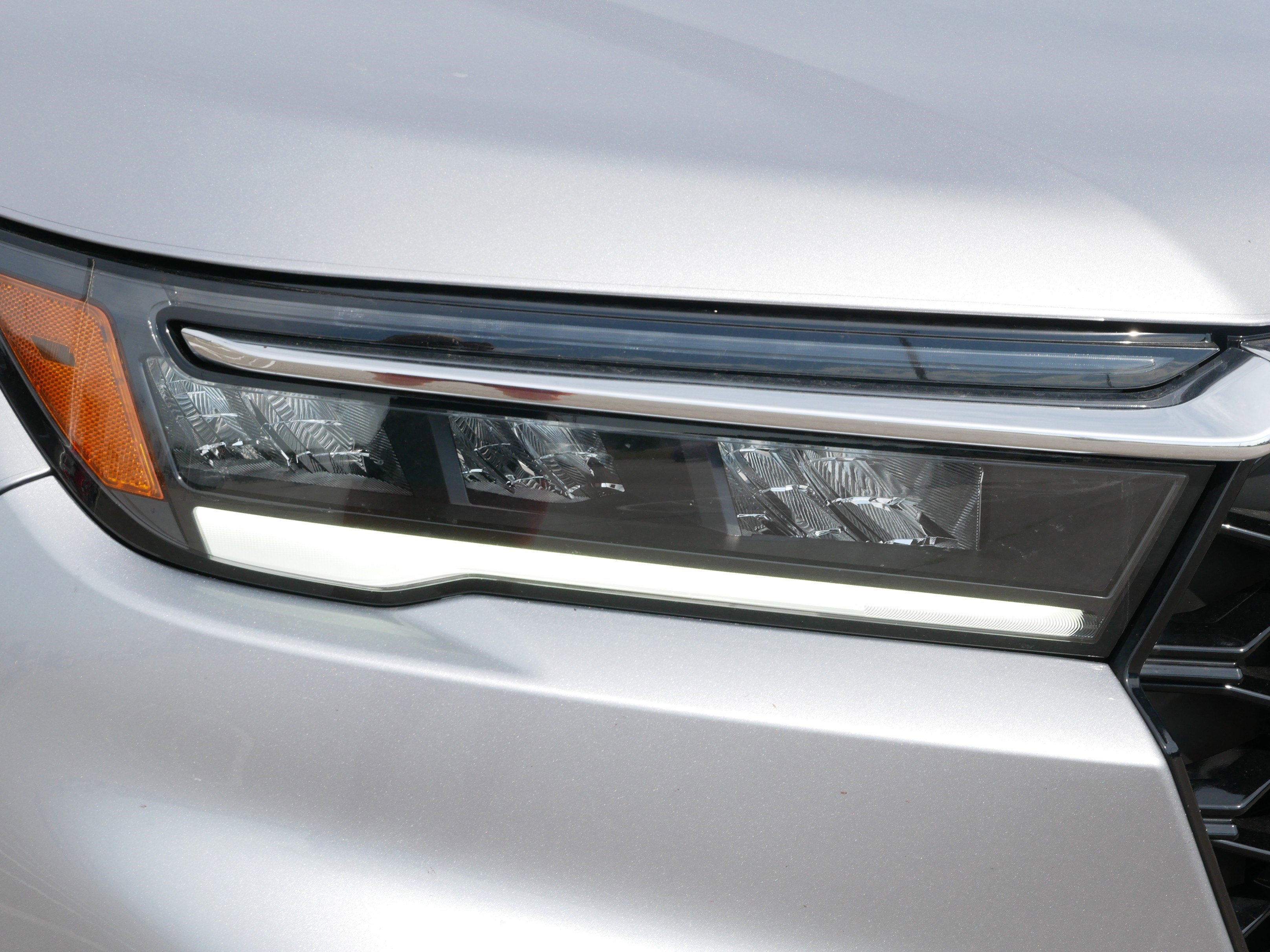 2023 Honda Pilot Touring photo 9