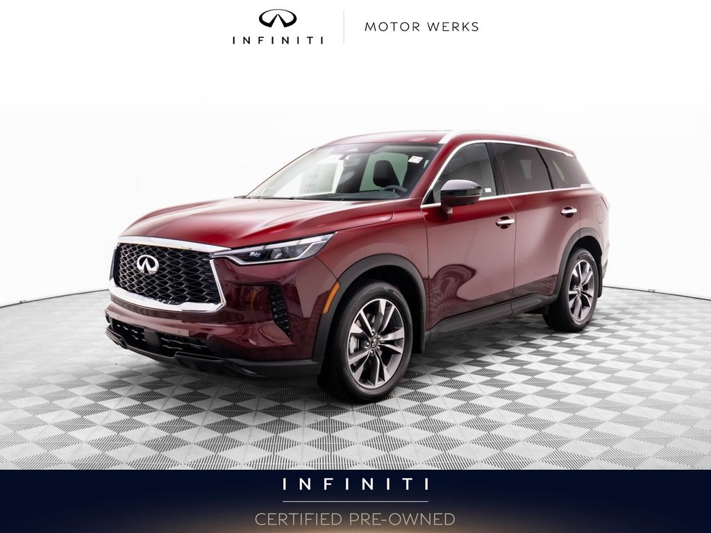 2025 INFINITI QX60 LUXE's photo