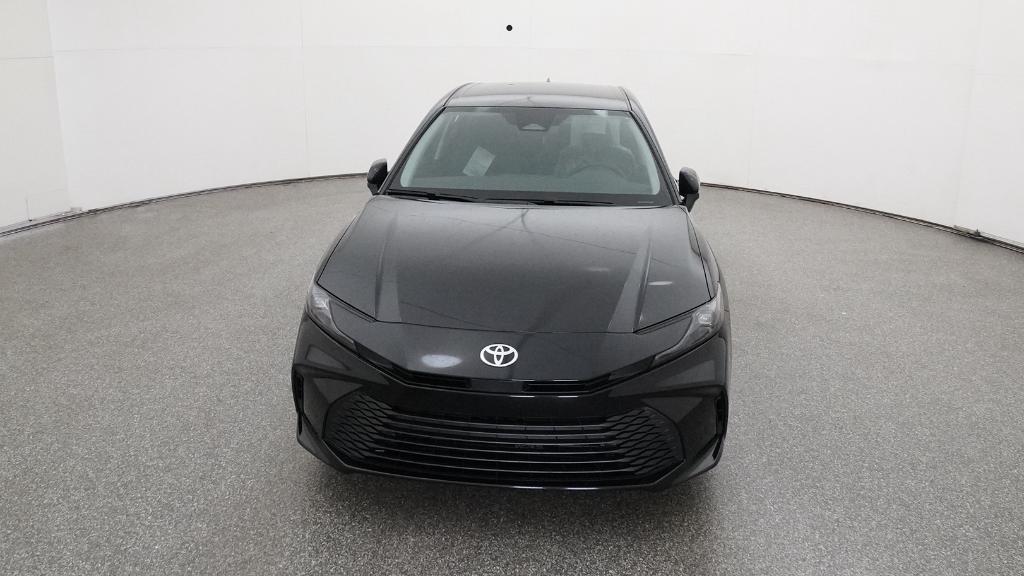 2026 Toyota Camry LE photo 2