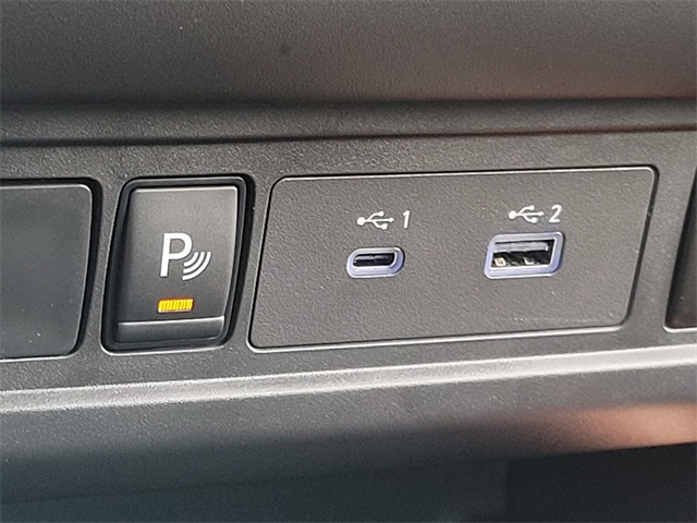 2025 Nissan Frontier Crew Cab PRO-X photo 18