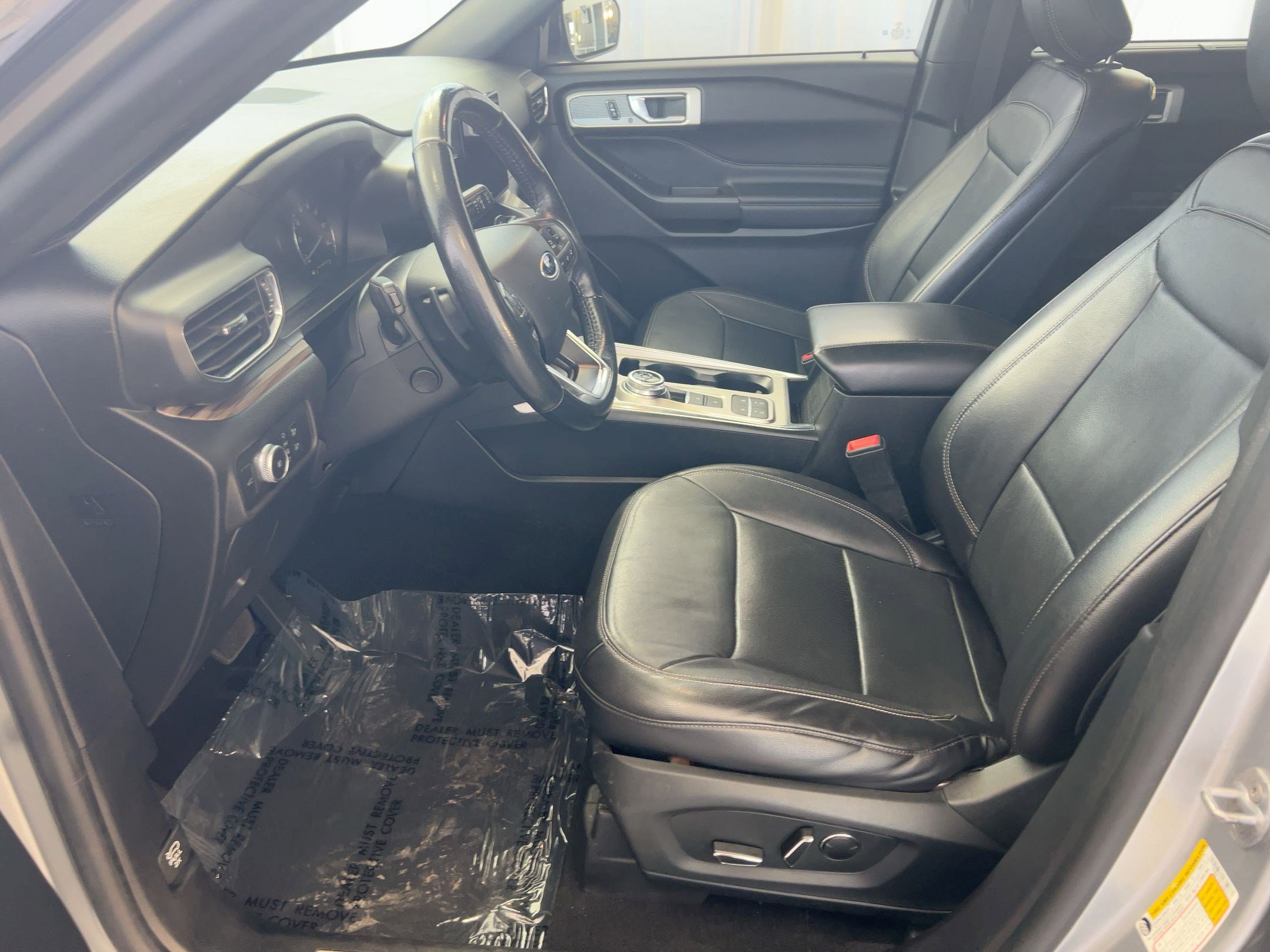 2020 Ford Explorer Limited photo 4