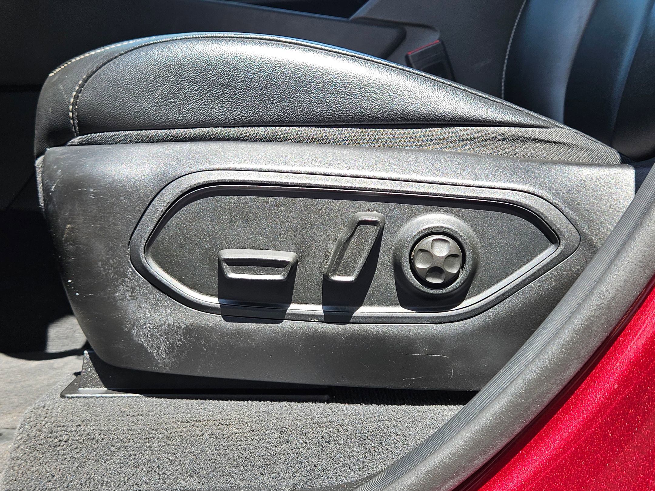 2023 Jeep Cherokee 4xe photo 20