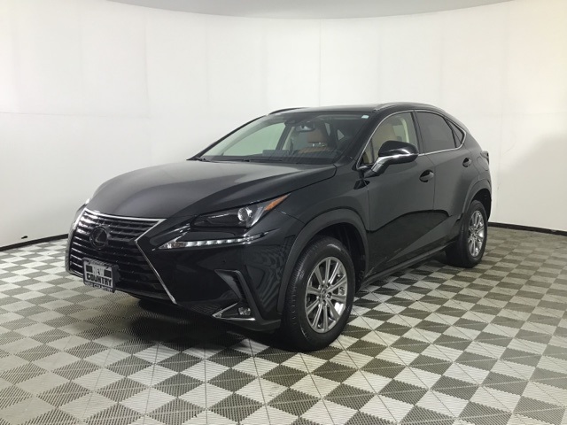 2021 Lexus NX 300 photo 3