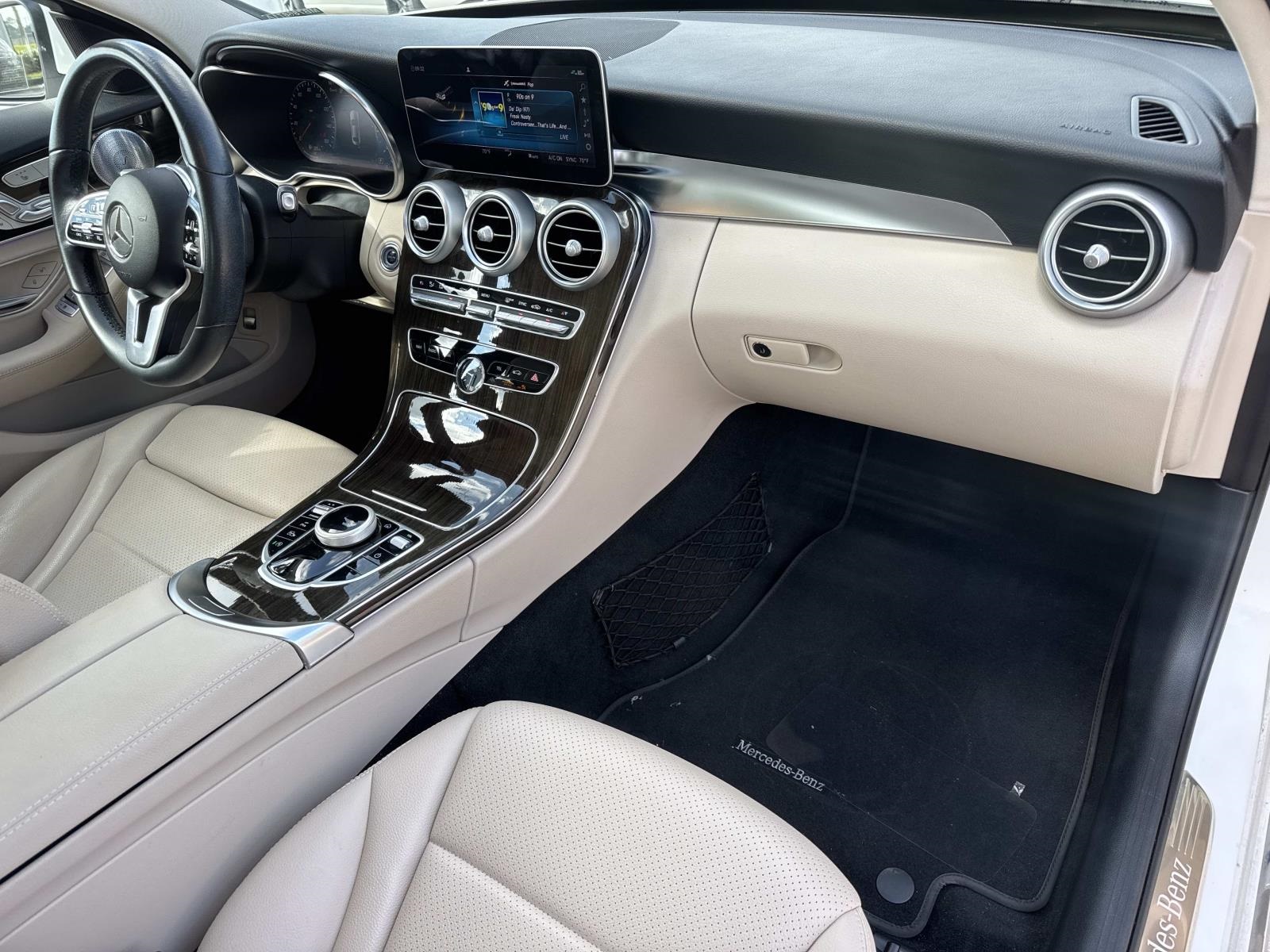 2021 Mercedes Benz C 300 photo 9
