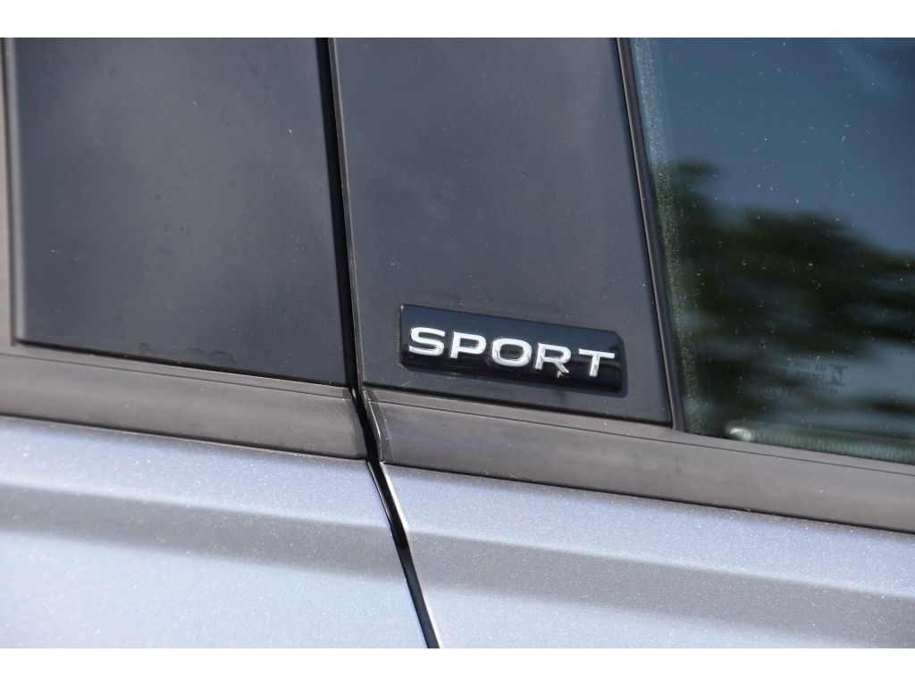 2024 Volkswagen Jetta Sport photo 21