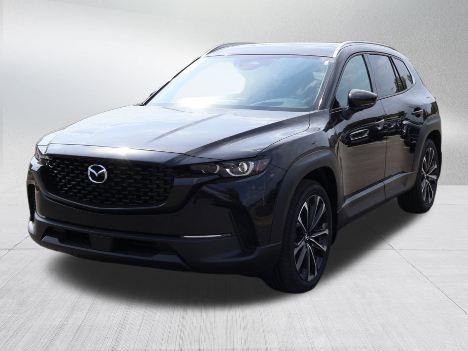 2025 Mazda CX-50 2.5 Premium Plus photo 3