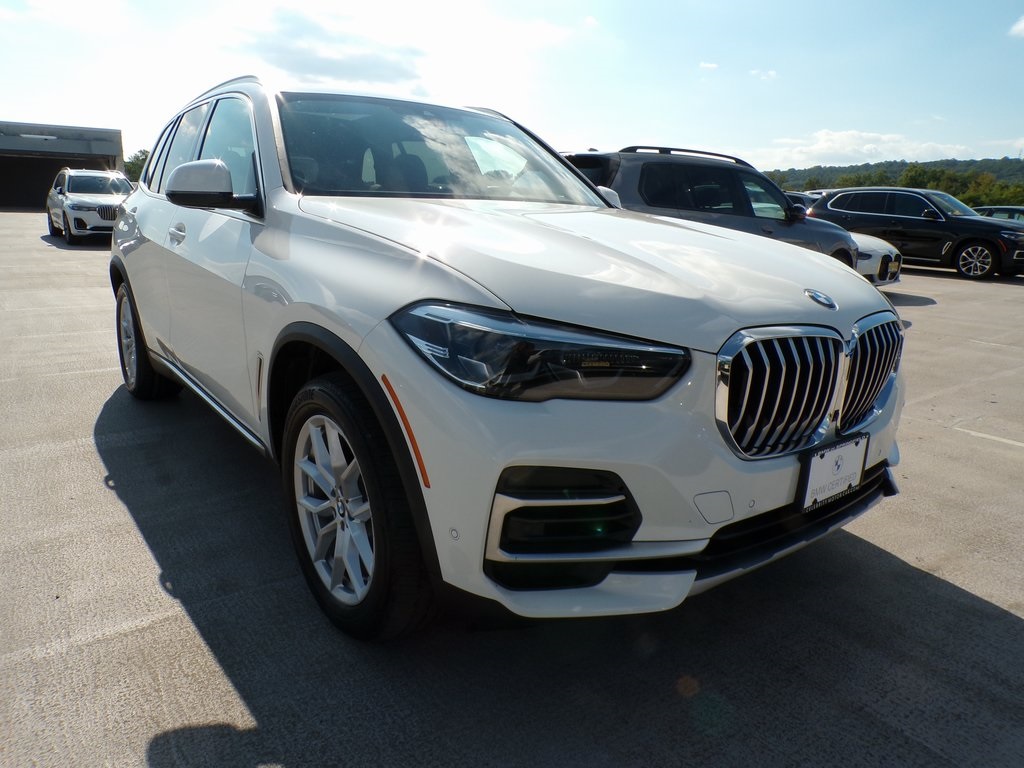 2023 BMW X5 40i's photo