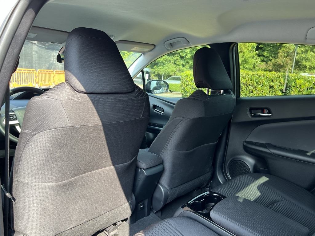 2019 Toyota Prius Prime Plus Premium Advanced photo 26