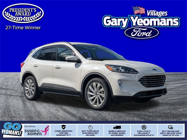 2022 Ford Escape Titanium's photo