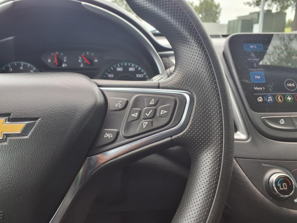 2023 Chevrolet Malibu 1LT photo 14