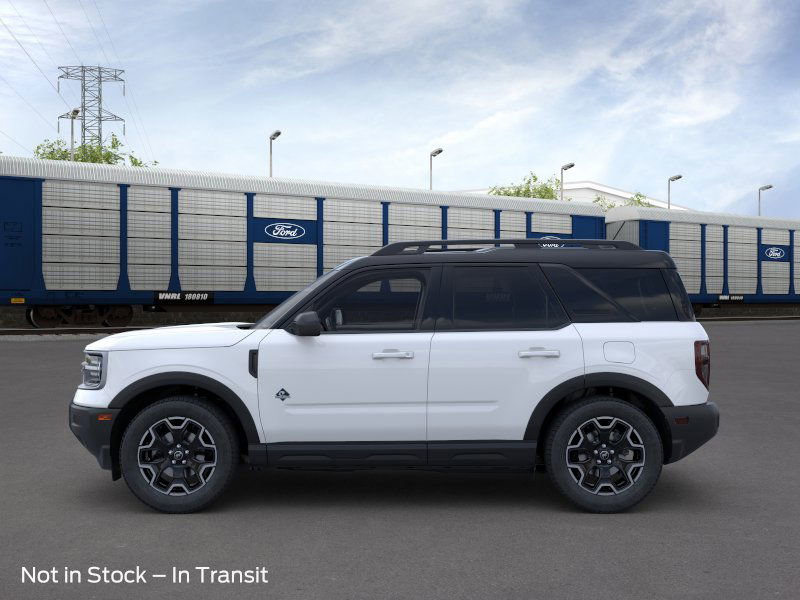 2025 Ford Bronco Sport Outer Banks photo 3