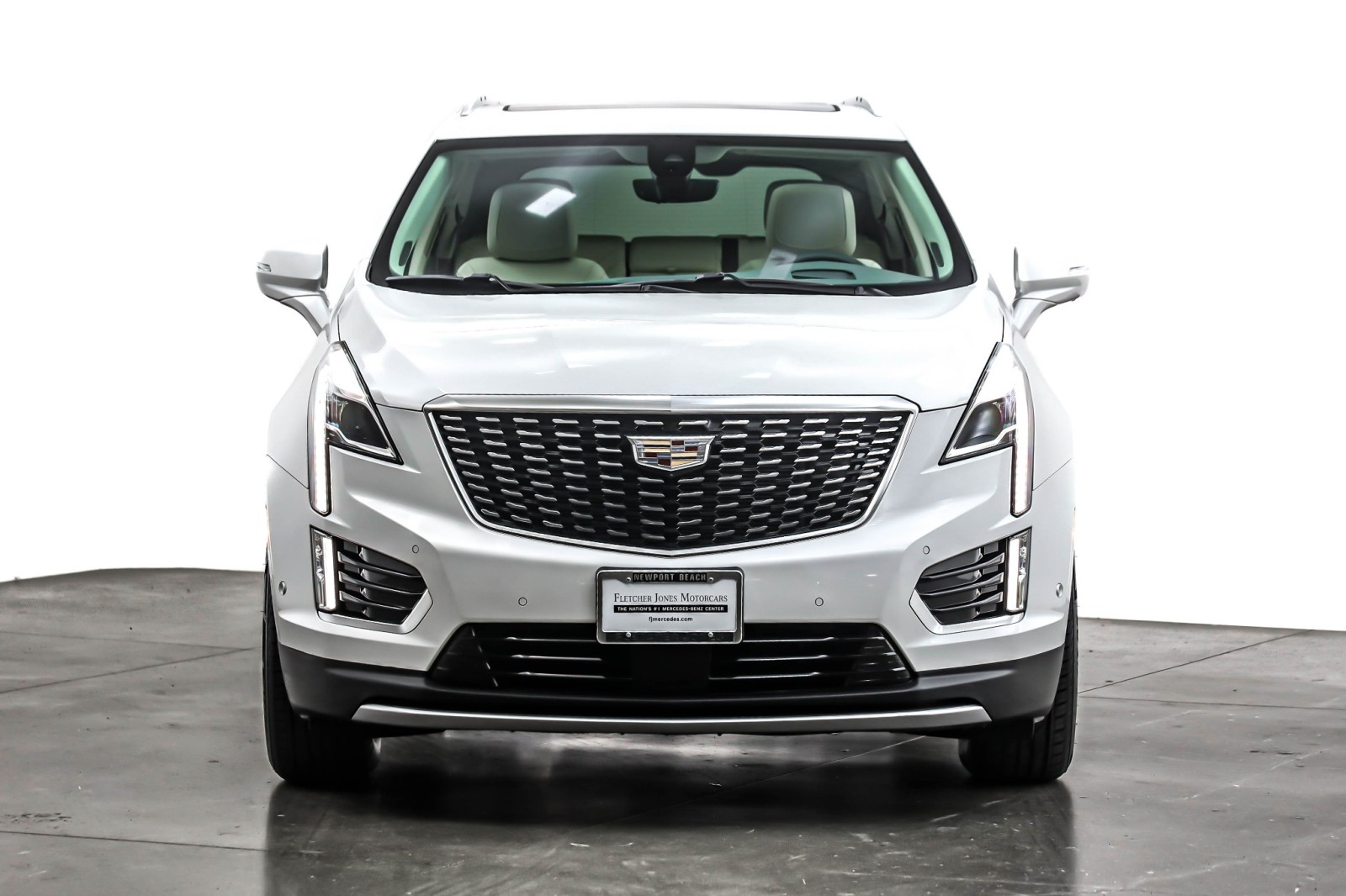 2021 Cadillac XT5 Premium Luxury photo 2
