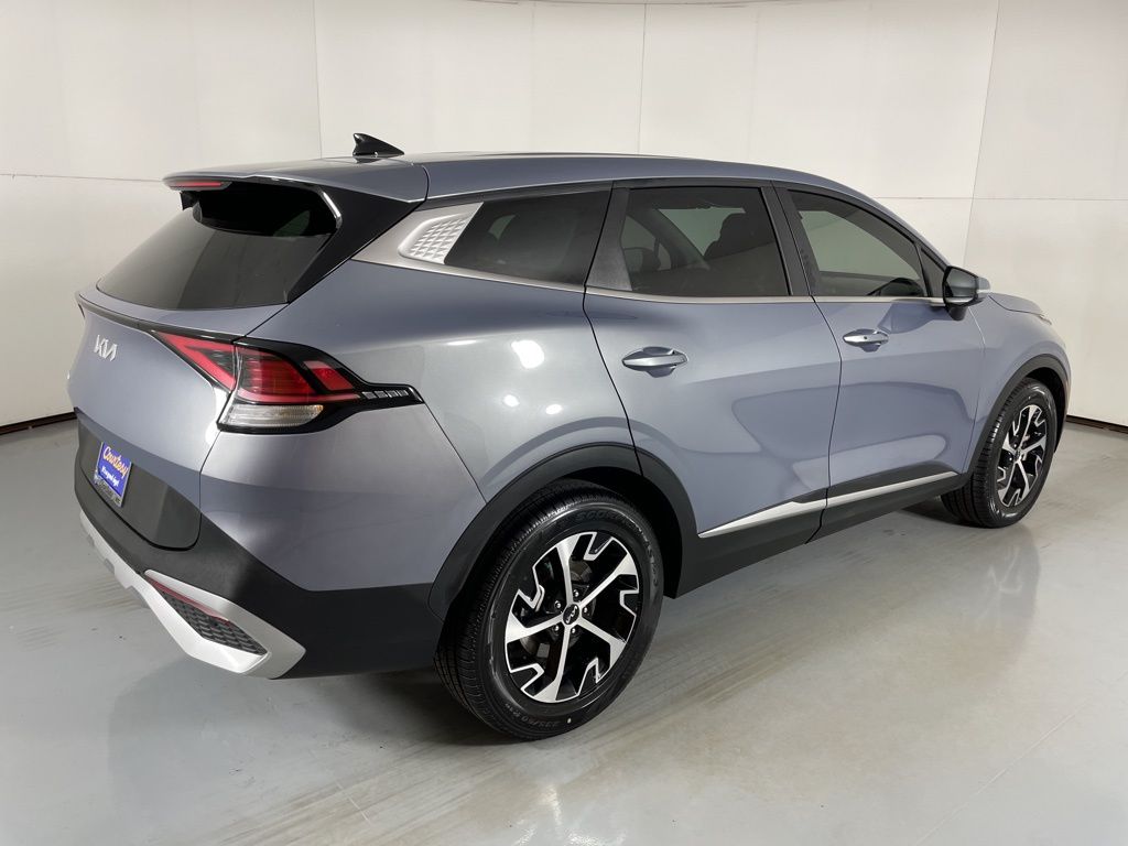 2024 Kia Sportage EX photo 9