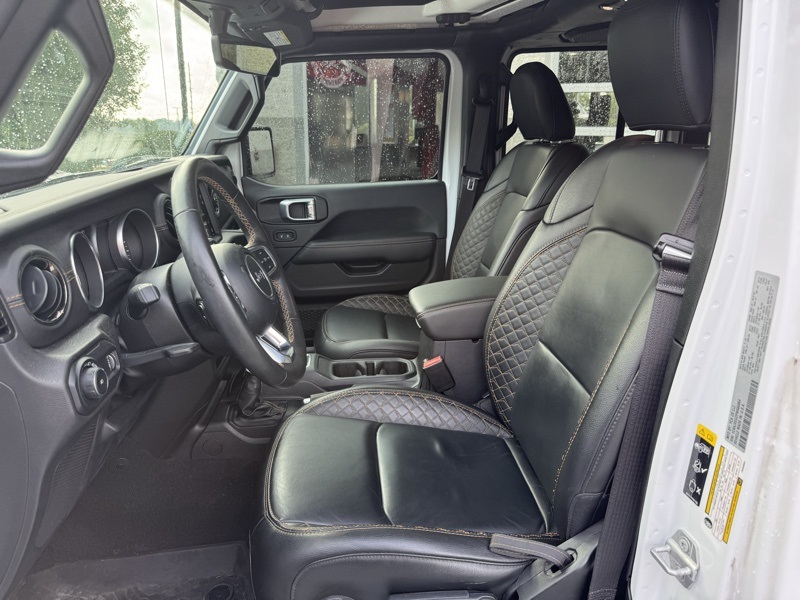 2023 Jeep Wrangler Altitude photo 12