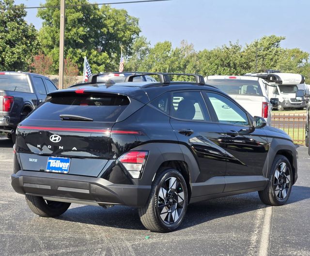2024 Hyundai Kona SEL photo 4
