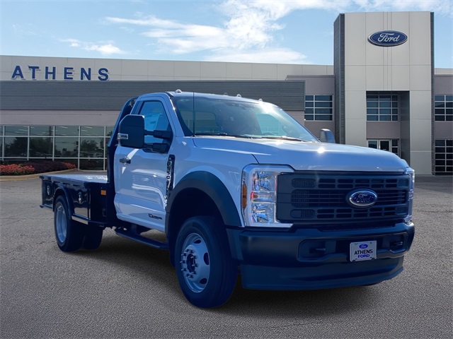 2026 Ford F-550 Super Duty Chassis Cab XL's photo