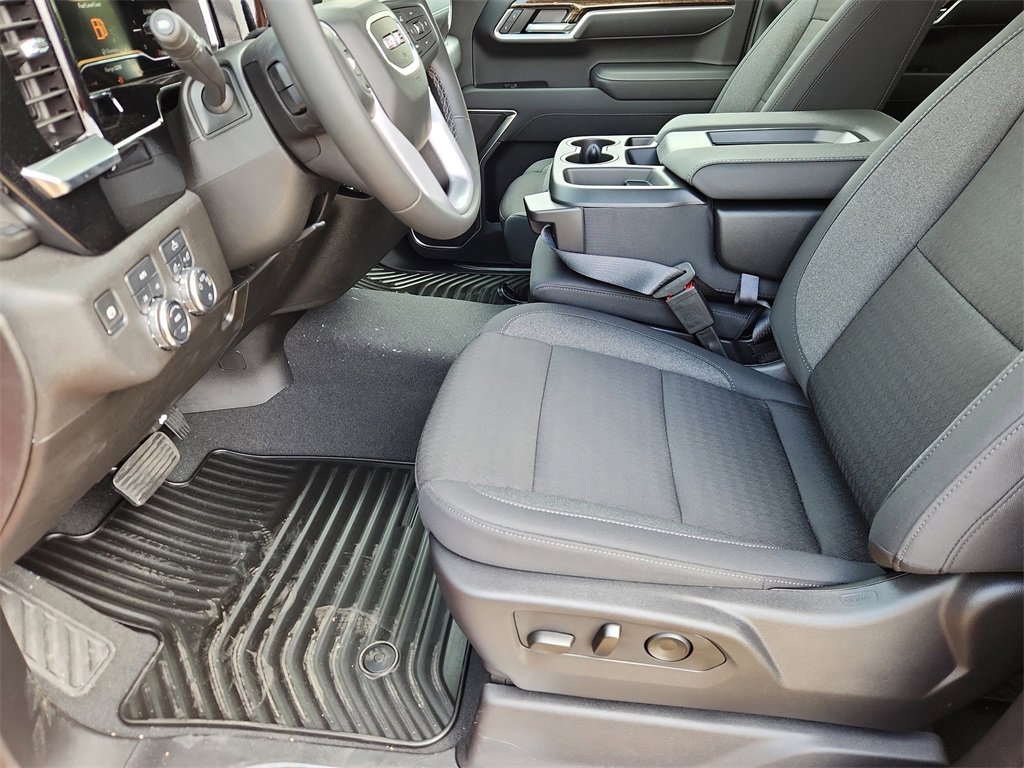 2025 Gmc Sierra 1500 SLE photo 6