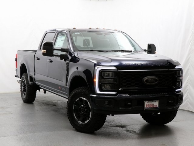 2025 Ford Super Duty F-250® Lariat®