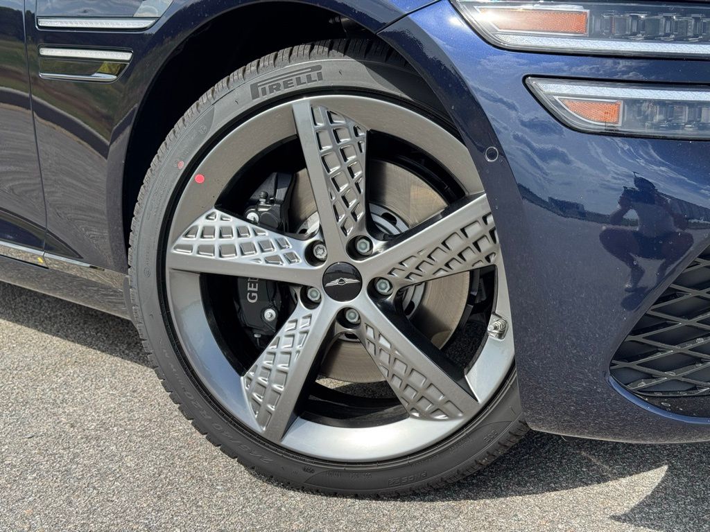 2025 Genesis G80 2.5T Sport Prestige photo 5