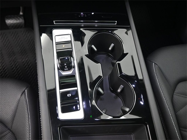 2025 Volkswagen Atlas SE Technology photo 4