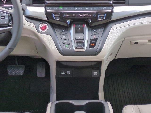 2026 Honda Odyssey EX-L photo 16